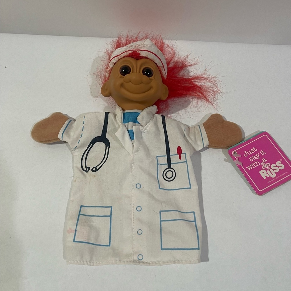 Russ Berry Dr Troll doll hand puppet red hair,NWT